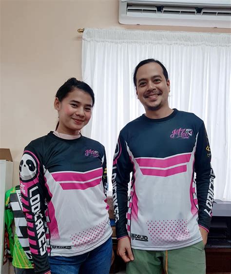 jet lee vlogger scandal|Jet Lee Clarifies Viral Photo with John Lloyd Cruz: .